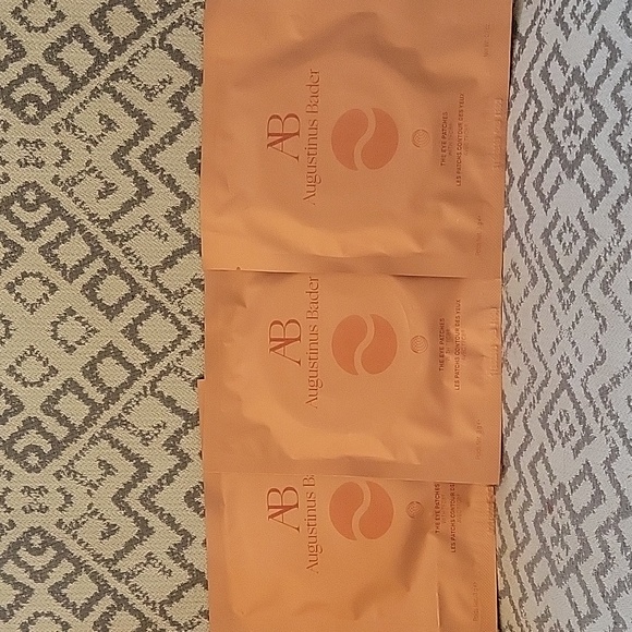 Augustinus Bader Other - Augustinus Bader Eye Patches Set